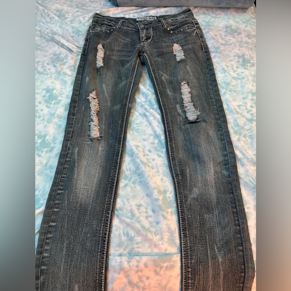 Distressed Jeans